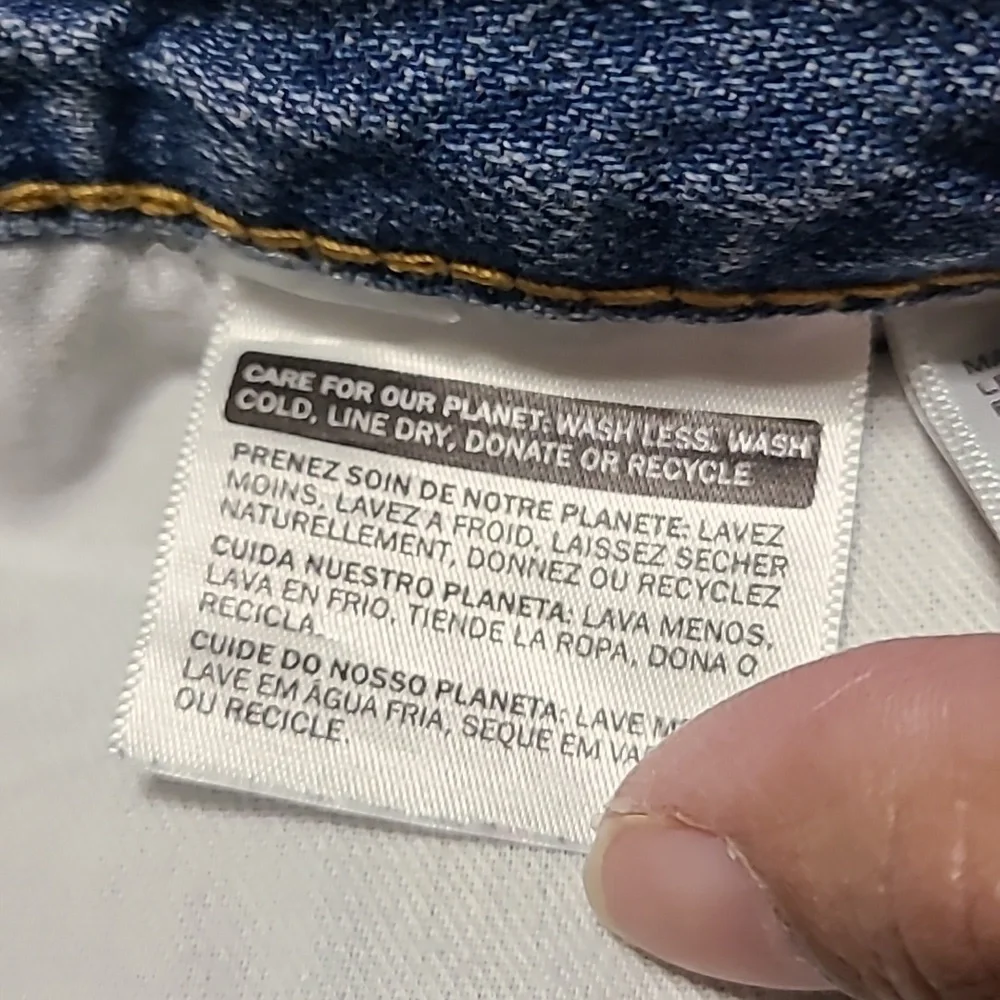 Levis pre owned
